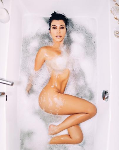 Kourtney Kardashian nga vaska