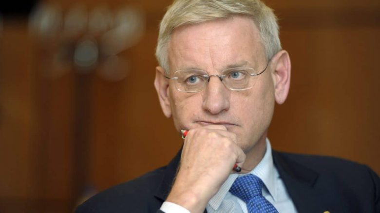 Bildt: De politieke blokkade in Kosovo heeft de geloofwaardigheid van de staat geschaad, dit is slec