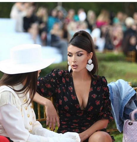 Nora Istrefi me frizurë