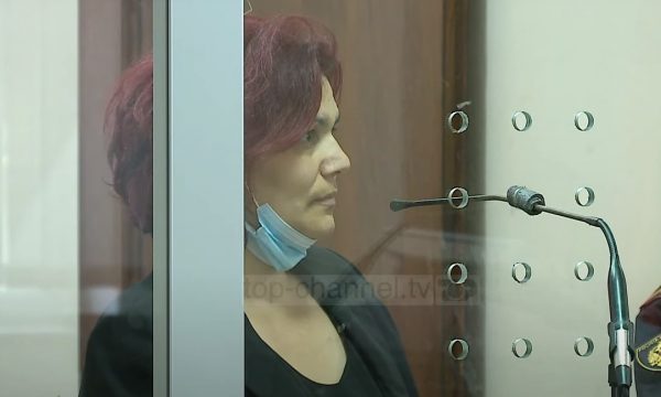 Del Ne Gjyq Gruaja Mashtruese Hiqej Si Shefe Krimesh Gazeta Express del ne gjyq gruaja mashtruese hiqej si