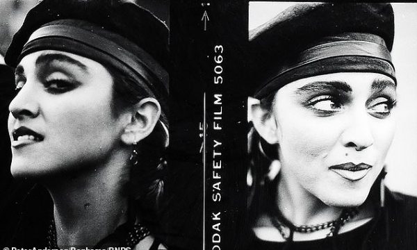 モノクロ ポートレート マドンナ レトロ 当時物 パネル 写真 海外 歌手 80'sアーティスト列伝 Madonna | matsudananda
