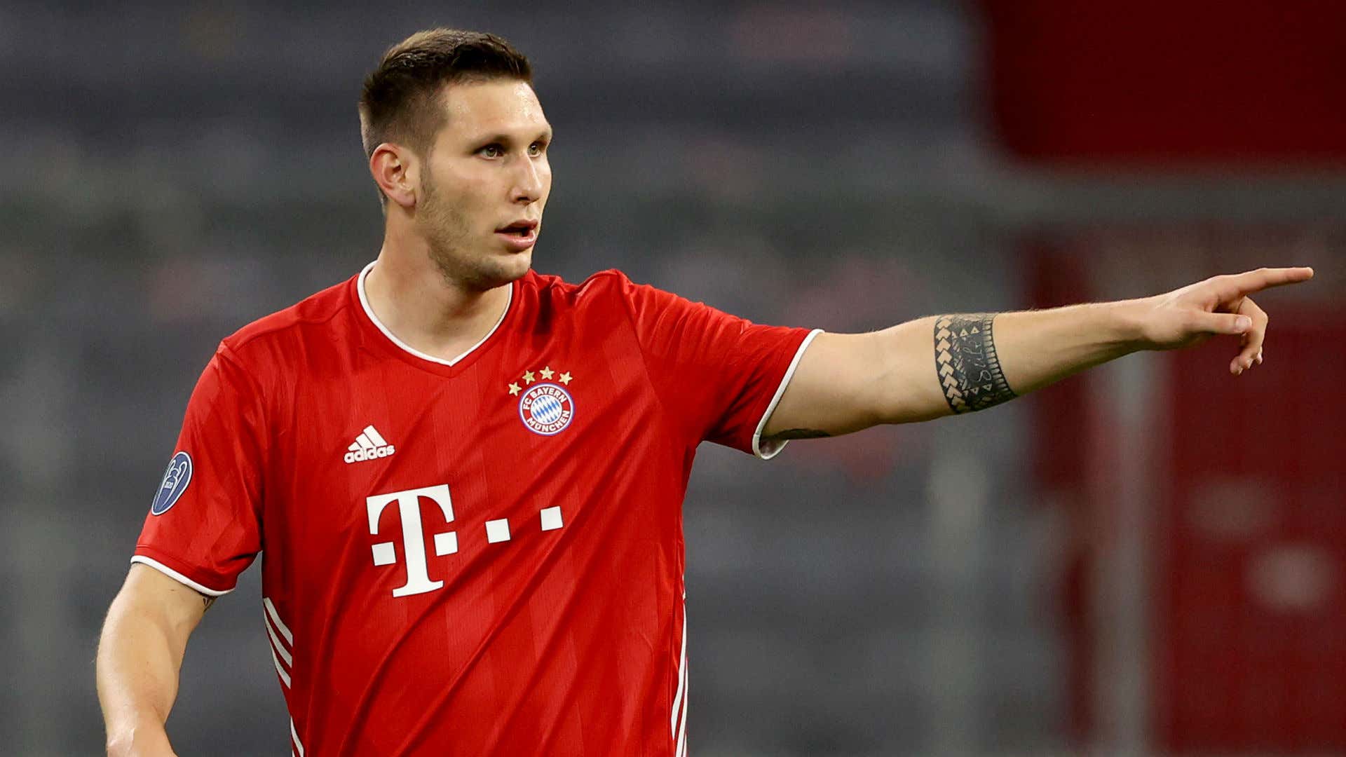 ズーレ、バイエルン・ミュンヘンのライバルチームに加入