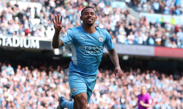 Man City Fiton Gabriel Jesus Shkelqen Me Kater Gola Gazeta Express Man City Fiton Gabriel Jesus Shkelqen Me Kater Gola Gazeta Express