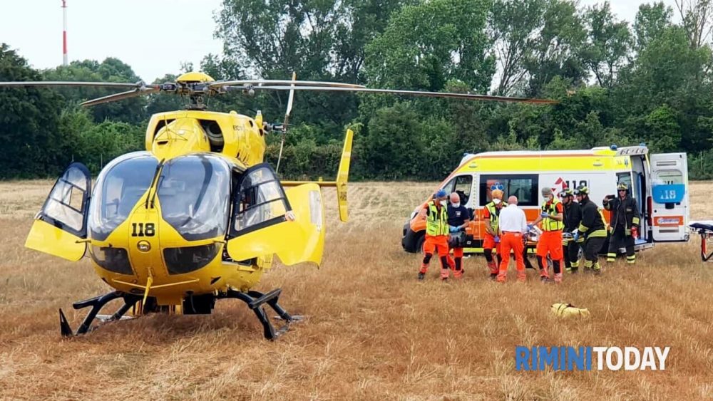 FOTO/ E rëndë në Itali, shqiptari përplaset me pemën, dërgohet në spital me helikopter