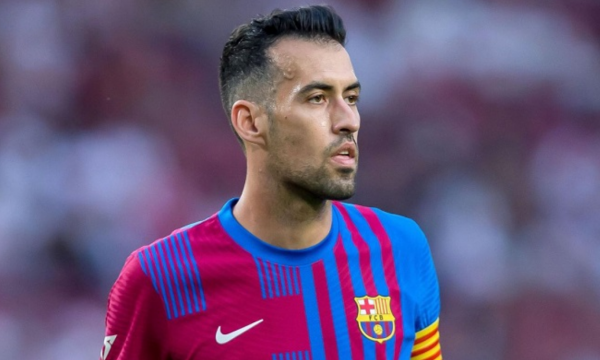 値下げ交渉可！ スペイン代表 ブスケッツ（M） busquets セルヒオ