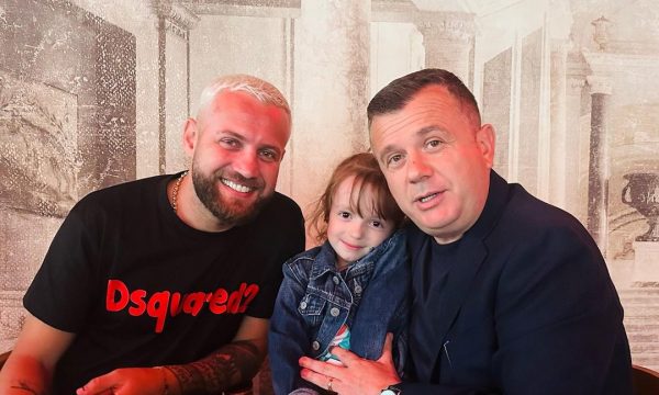 Edhe Taulant Balla fans i Luizit, publikon foton në Instagram - Gazeta  Express