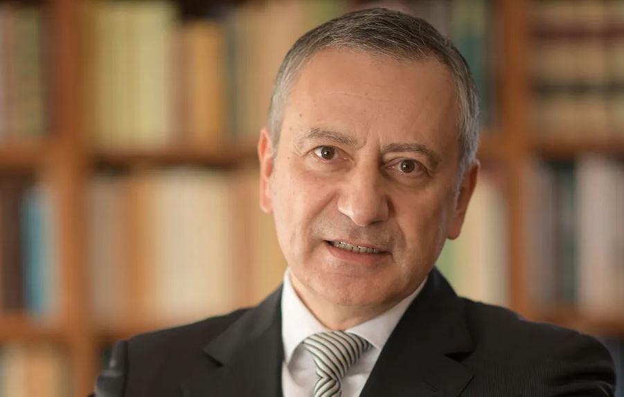 Historiani nga Beogradi Serbisë i duhet një Kosovë e pavarur, për të