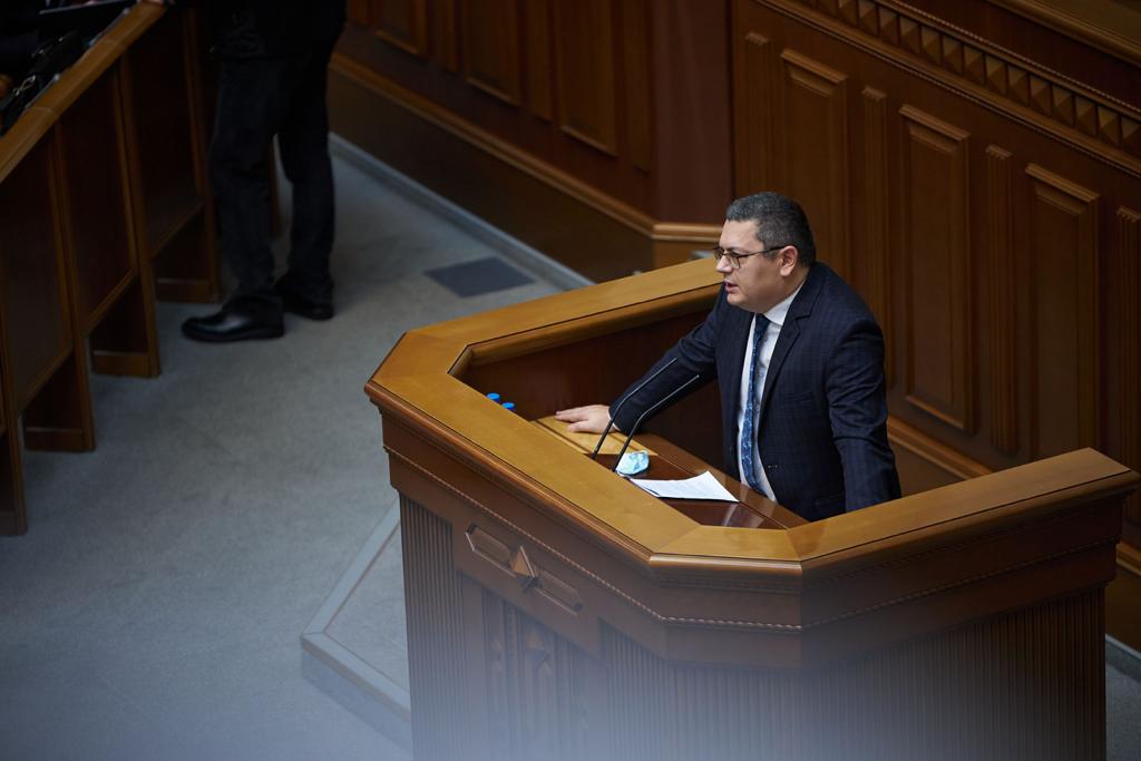 Kreu i politikës së jashtme në Parlamentin e Ukrainës nënshkruan për