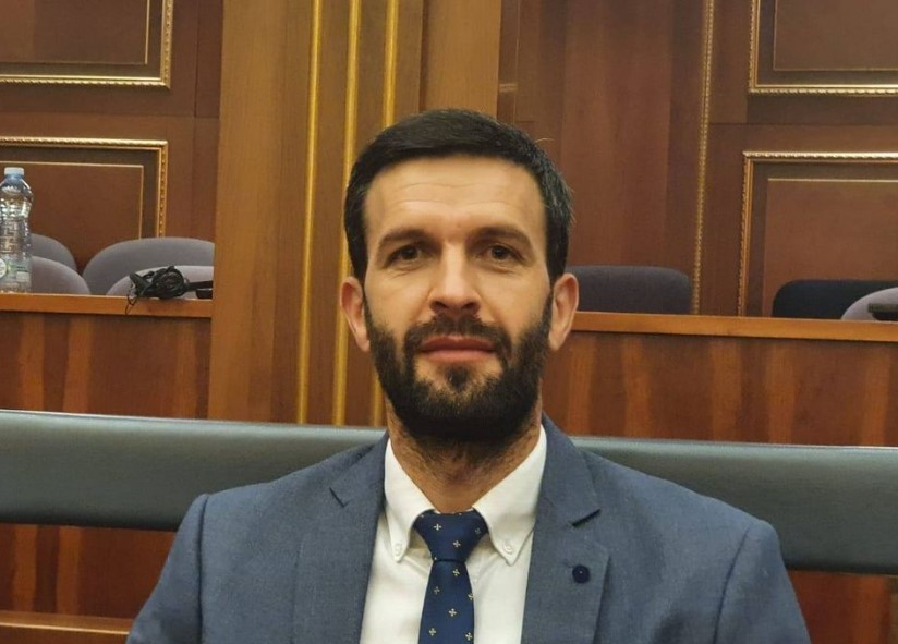 Çështja e presidentit  Rrahmani  Kosova duhet të shkojë në zgjedhje