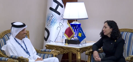 Osmani takohet me kryeministrin e Katarit  diskutuan për forcimin e bashkëpunimit në mes dy vendeve
