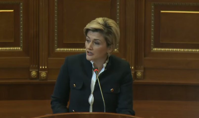A do të propozohet për kryetare të kuvendit  Deklarohet Kusari Lila