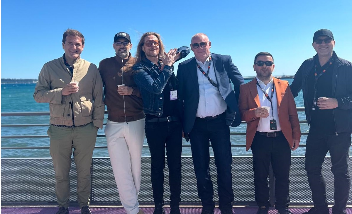 Edi Lushi dhe Peter Anthony vizitojnë QKK në Cannes  tregojnë për investimet milionëshe në film