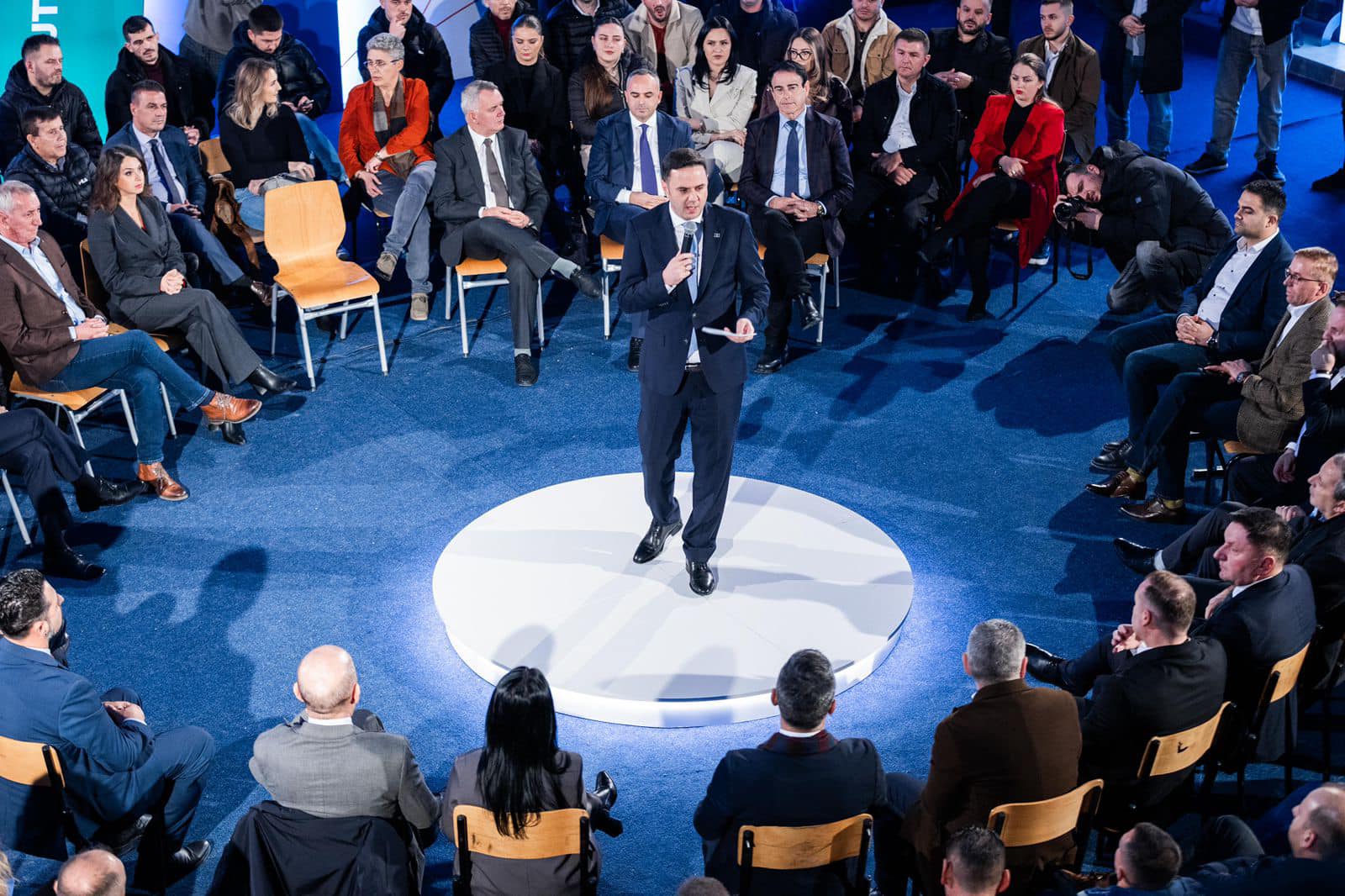 ldk-neser-pritet-ta-propozoje-lumir-abdixhikun-si-kandidat-per-kryeminister-dokument