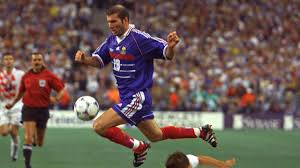 1998フランスワールドカップサッカーユニフォーム2XLジネディーヌ・ジダン W杯優勝時のジダン氏のユニフォームがオークションに。「20年間