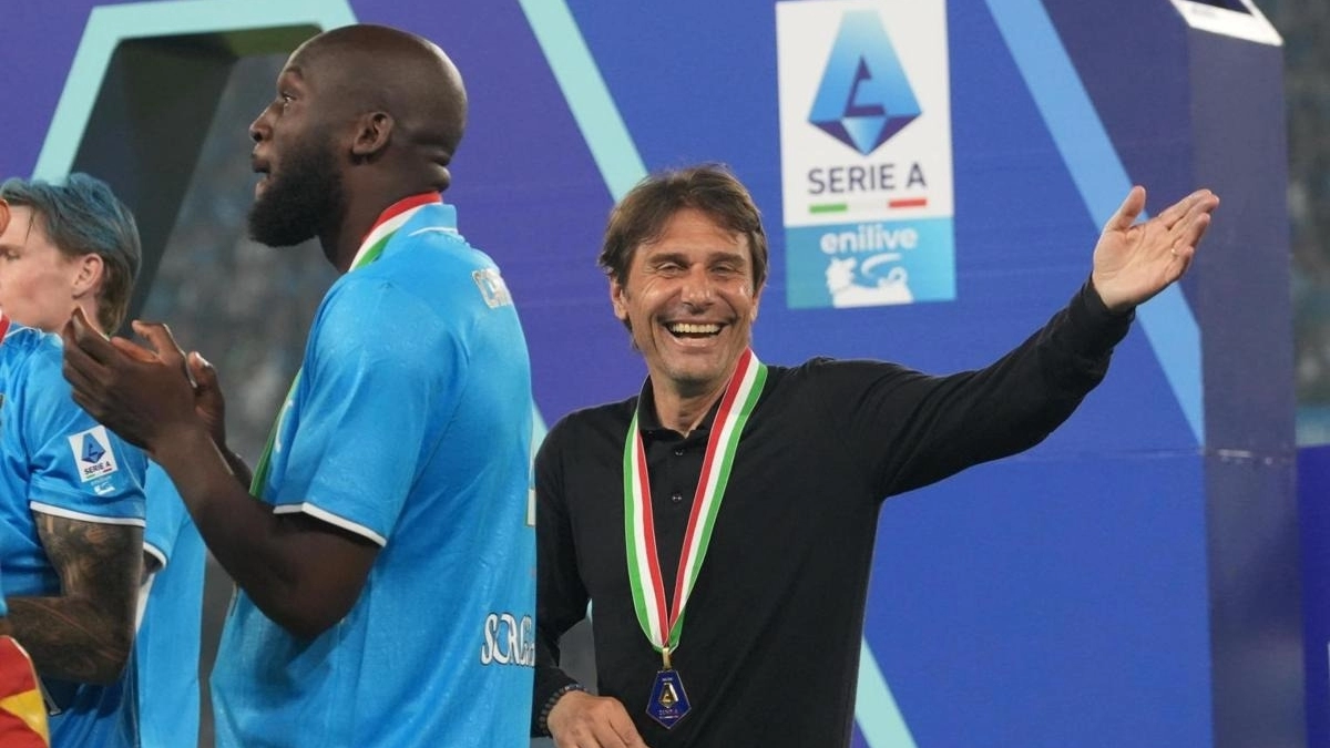 Napoli ka nisur bisedimet më pasardhësin e Antonio Contes