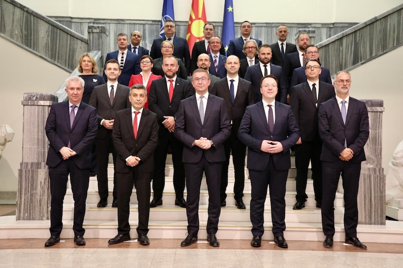 nje-vit-nga-mandati-i-qeverise-se-jane-realizuar-vetem-13-e-premtimeve