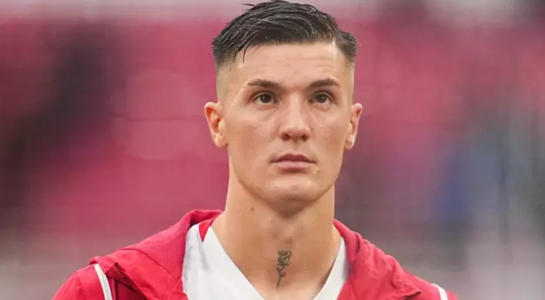 benjamin-sesko-perballet-me-nje-bisede-te-sikletshme-me-lojtarin-e-manchester-united-nese-transferimi-realizohet