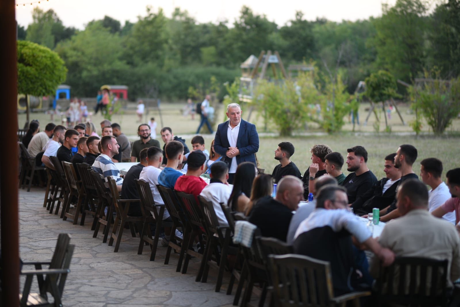  Të rinjtë forca më e madhe e ndryshimit   Shukri Buja takohet me rininë e PDK së në Bujan dhe Bregun e Zi