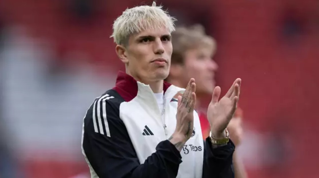 Alejandro Garnacho mund të përballet me një bisedë të sikletshme me një lojtar të Chelseat nëse kompleton transferimin nga Man Utd