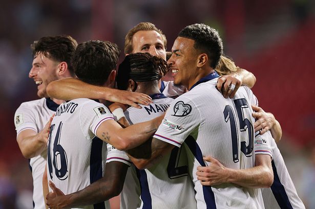 イングランドがセルビアを「恐怖に陥れ」、ベオグラードで5-0で