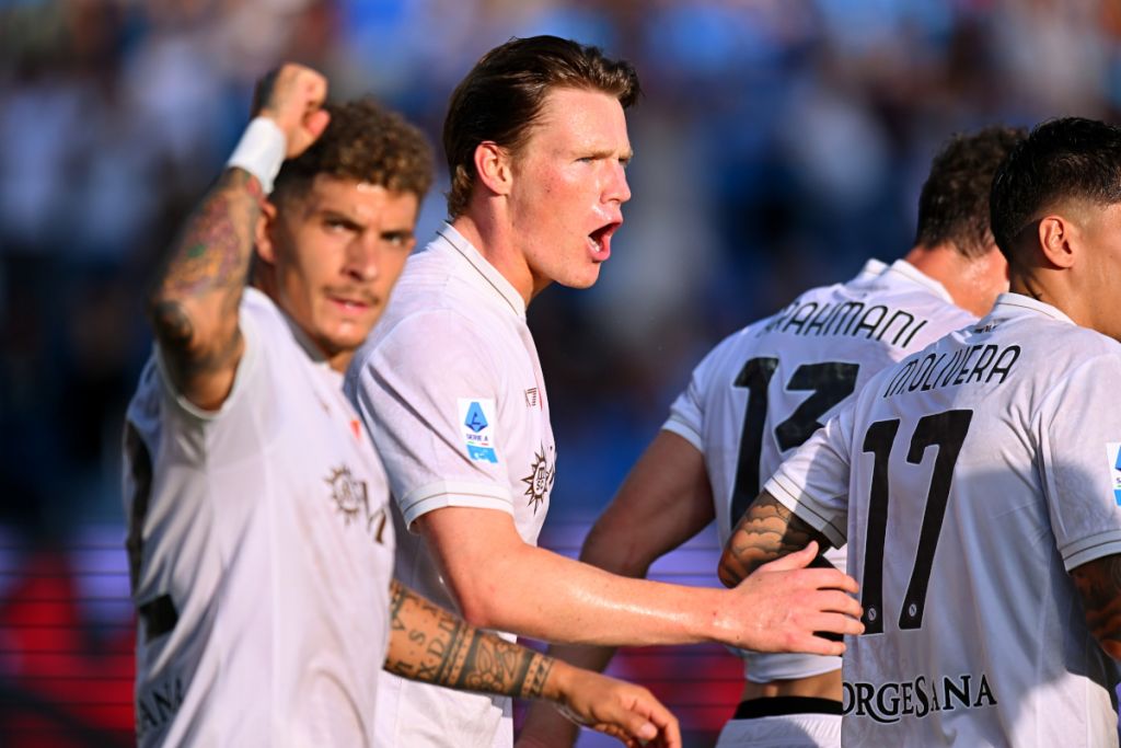 Di Lorenzo  bëri shaka  me Donnarumman për Man City   Napoli
