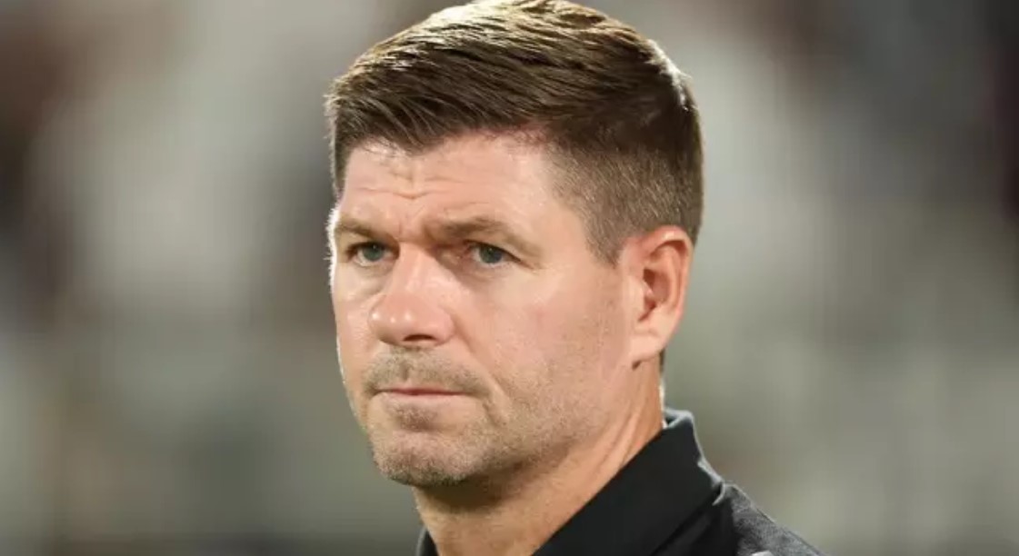 Steven Gerrard pritet të marrë drejtimin e Wrexham  kjo është një surprizë e madhe