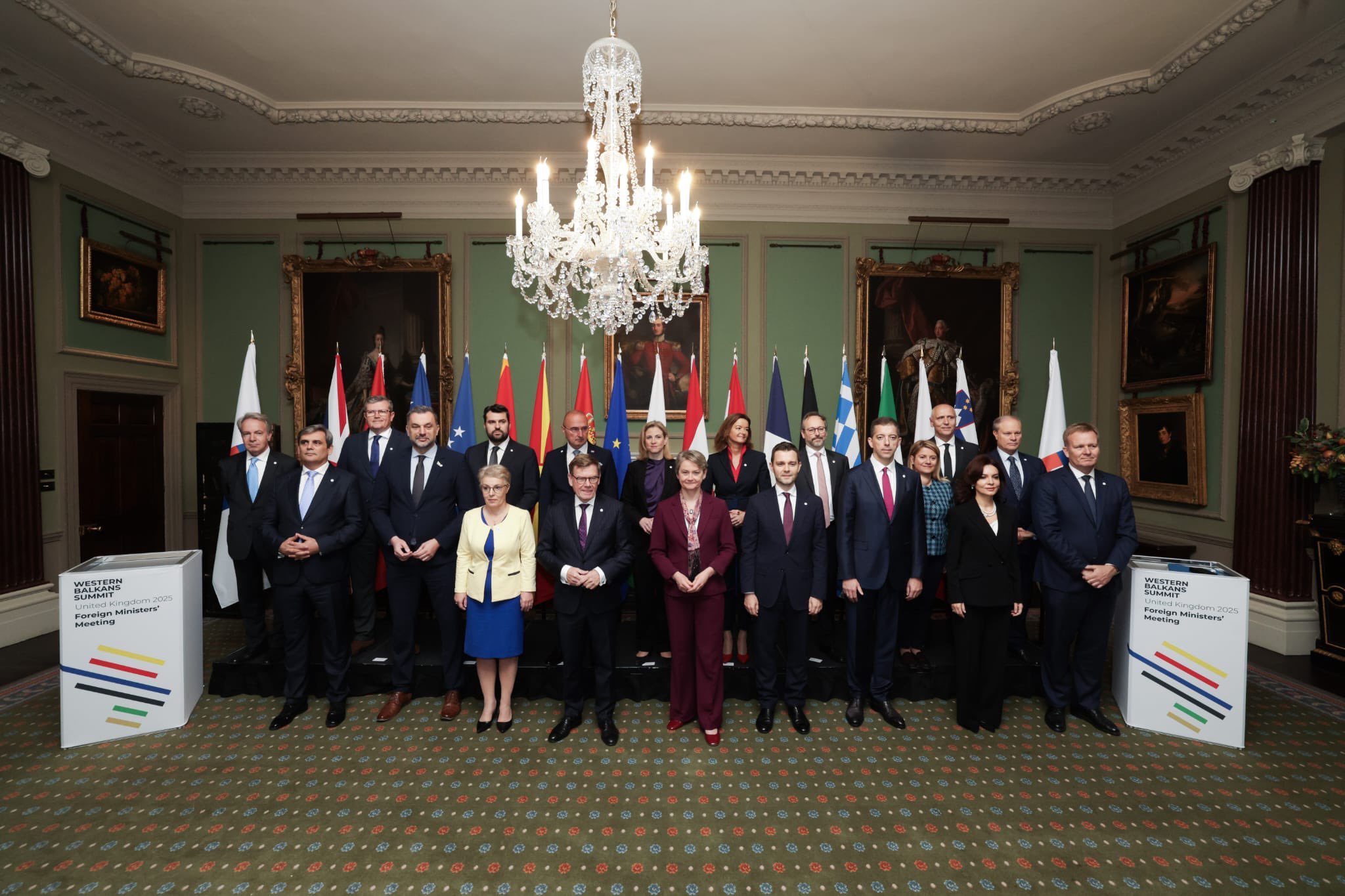 emisari-i-dialogut-lajmerohet-nga-belfasti-ku-ishin-edhe-gervalla-dhe-gjuriq-u-diskutua-rendesia-e-pajtimit-normalizimi-kerkon-durim
