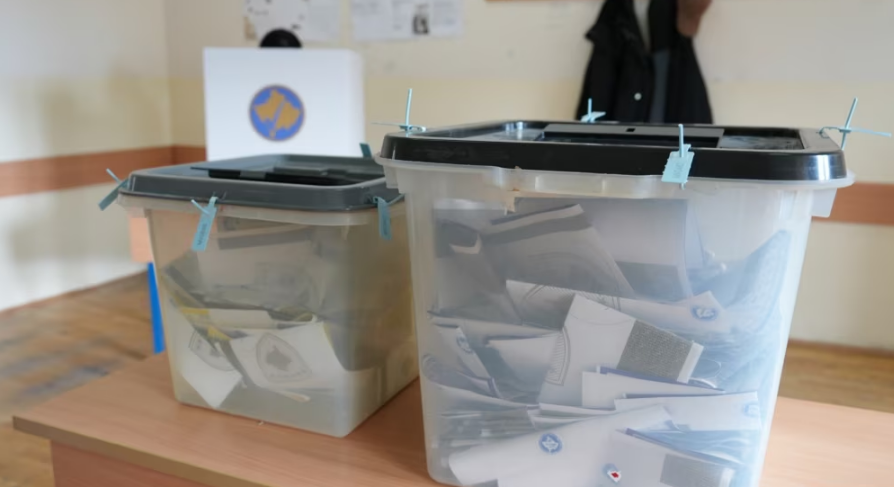 Këto janë qendrat e votimit me kusht për balotazhin në 18 komuna