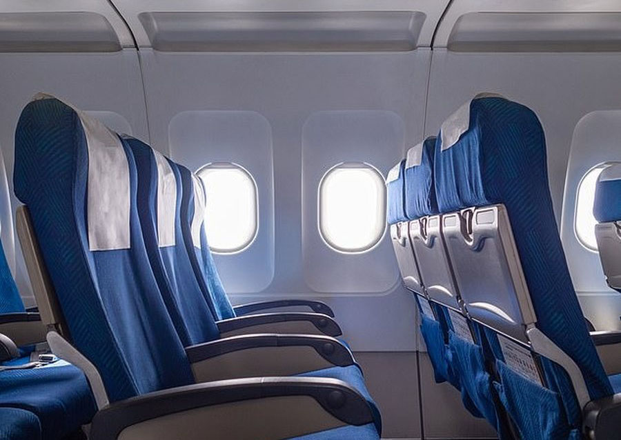 pse-nuk-duhet-te-uleni-kurre-ne-fund-te-avionit-ekspertet-japin-keshillat-e-tyre