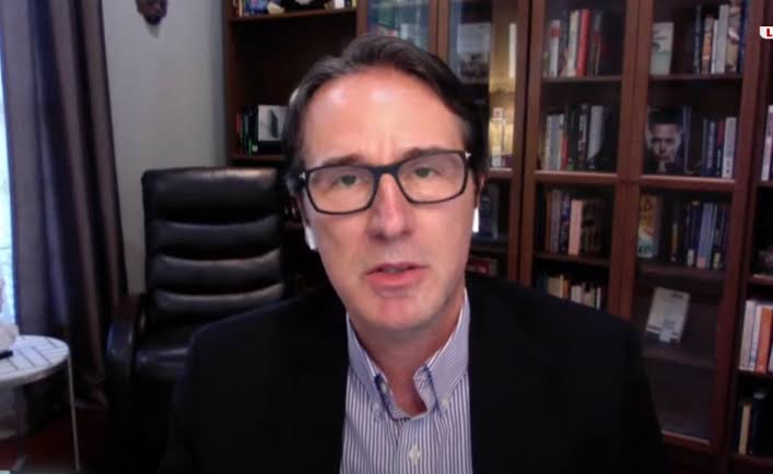 shtuni-bota-ne-nje-termet-gjeopolitik-duhet-te-jete-kembane-alarmi-per-politiken-ne-kosove