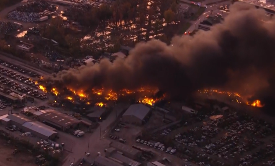 te-pakten-nente-persona-kane-humbur-jeten-pasi-nje-aeroplan-mallrash-i-ups-u-rrezua-ne-kentucky