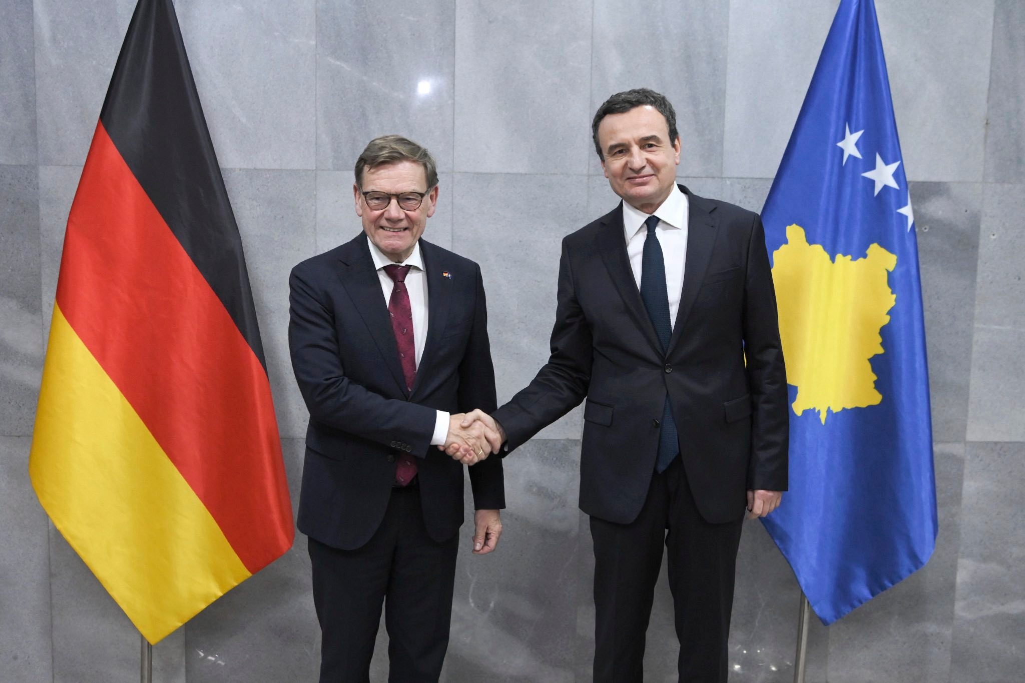 pushteti-i-ri-ne-gjermani-me-kerkesa-te-vjetra-per-kosoven-asociacioni-dhe-marreveshja-e-ohrit