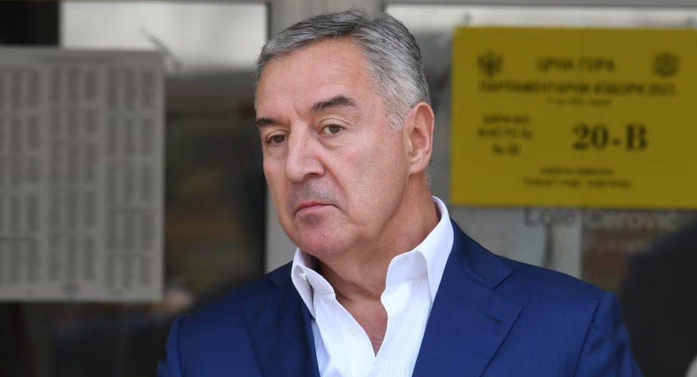 autoritetet-ne-mal-te-zi-gjukanoviq-s-i-ka-deklaruar-oret-qe-arrijne-vleren-e-rreth-200-mije-eurove