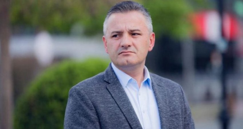 bekim-jashari-nje-person-me-numer-telefoni-te-bosnjes-po-kerkon-para-ne-emrin-tim-eshte-mashtrim