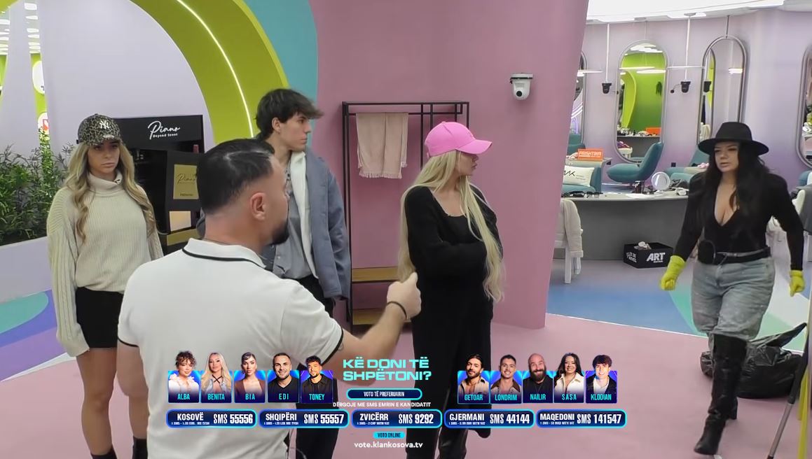 Labinoti debaton me Sasën  Çka po lyp këtu  Ti je asambliste