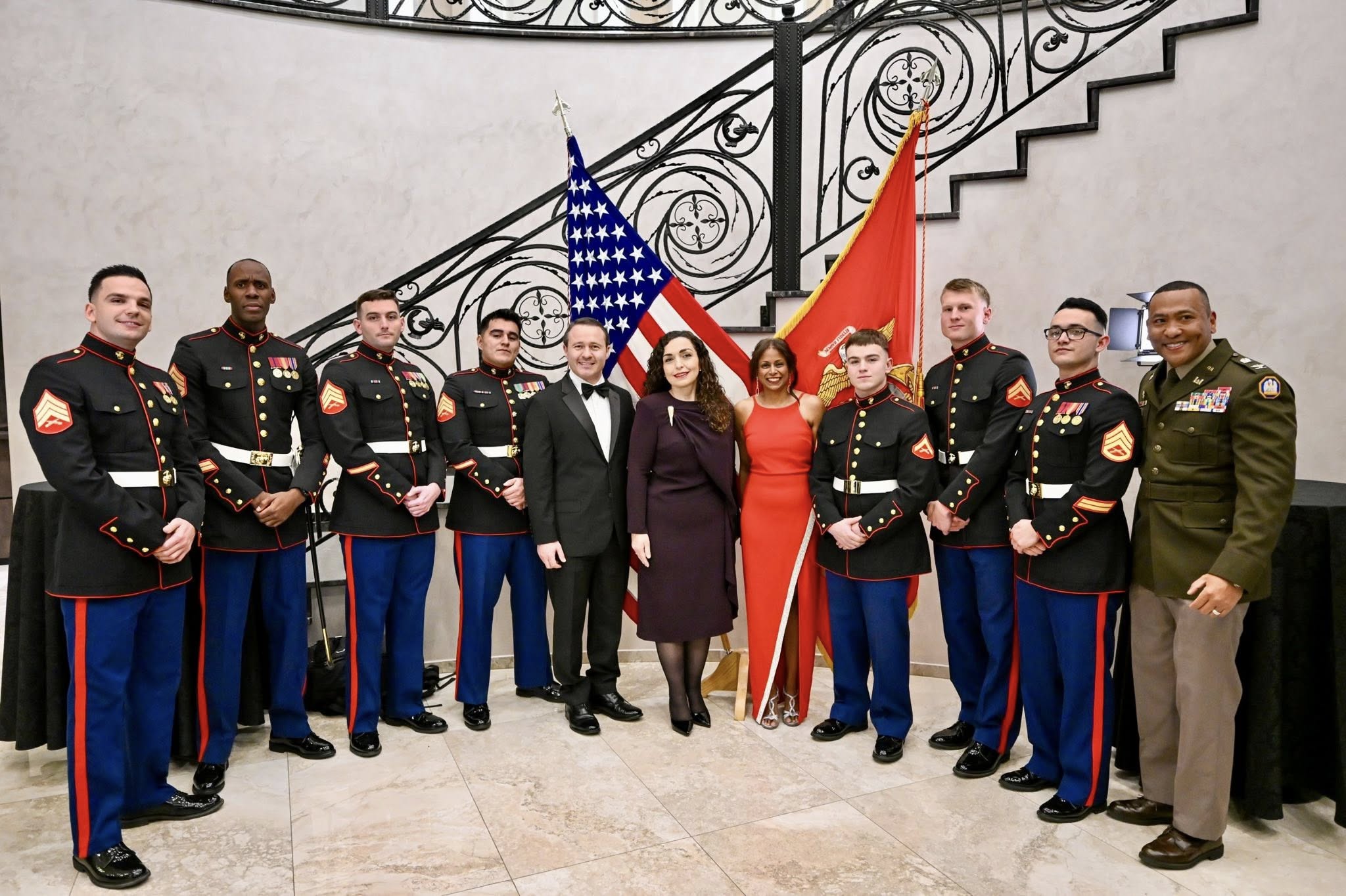 mbremja-marines-ball-osmani-mirenjohje-marinsave-amerikane-per-partneritetin-e-pathyeshem