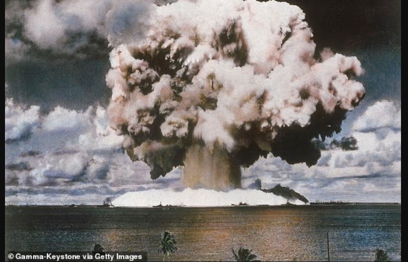 akuza-tronditese-ushtria-amerikane-ka-perdorur-arme-berthamore-per-te-rrezuar-ufo-t-per-teknologji-sekrete