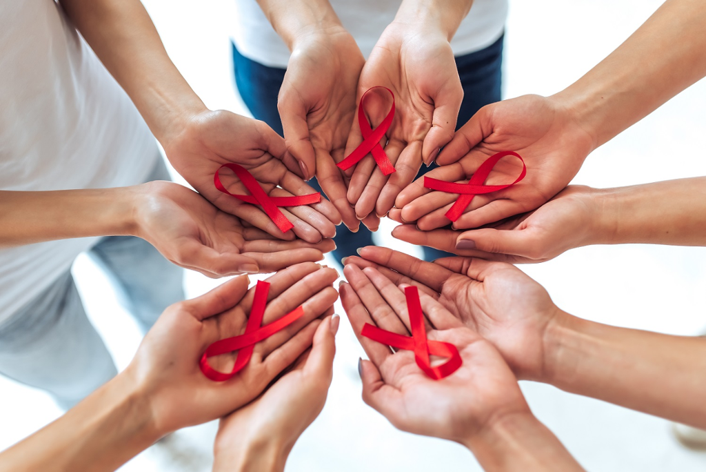 EPRS AaG 779226 Combating HIV FINAL