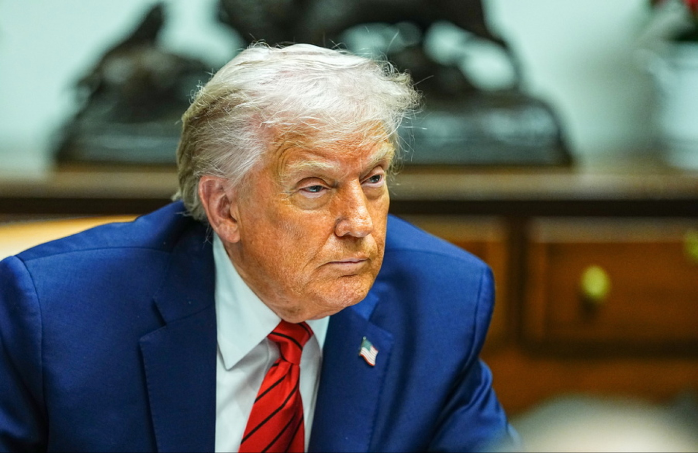 Trump krenohet me skuadrën e Forcave të Armatosura të SHBA së  Kemi një ushtri ku të gjithë janë si Tom Cruise  Të gjithë duan të jenë pjesë