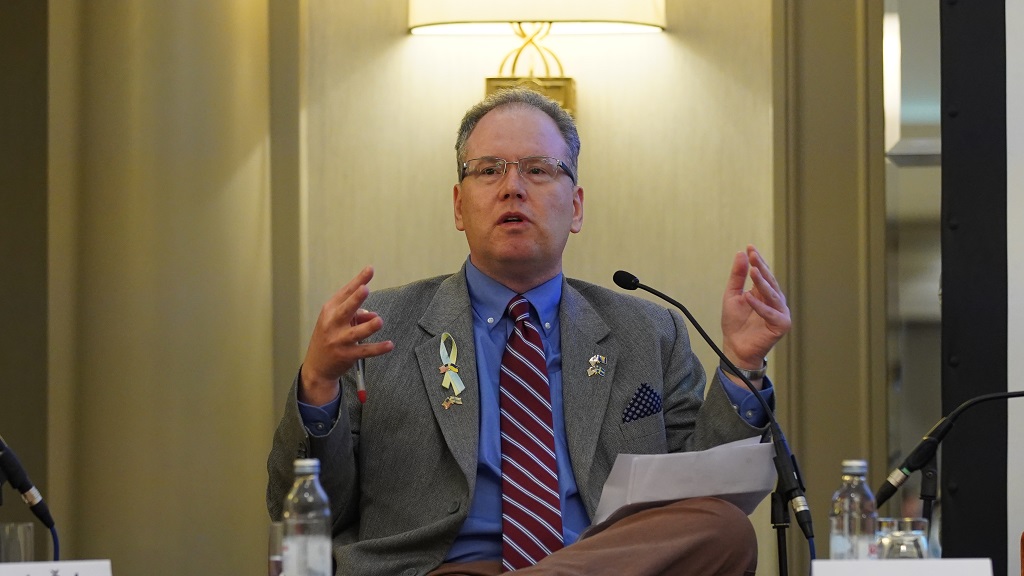 Bassuener  Kosova t i shohë interesat afatgjata  t i ruajë aspiratat europiane