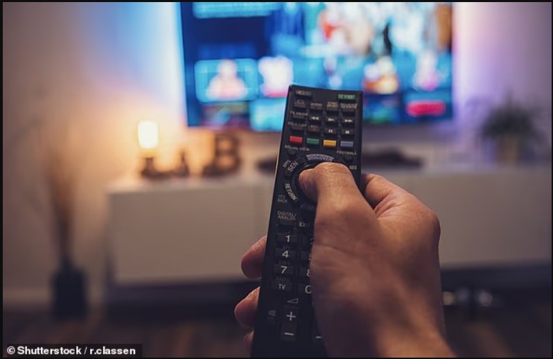 nje-ore-me-pak-tv-rrezik-me-i-ulet-depresioni