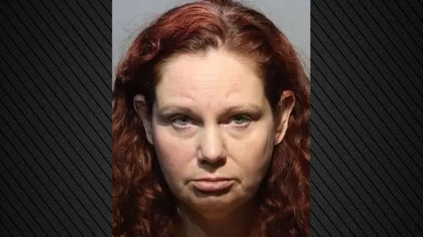 Abuzoi seksualisht me një nxënës  arrestohet mësuesja 49 vjeçare në Florida