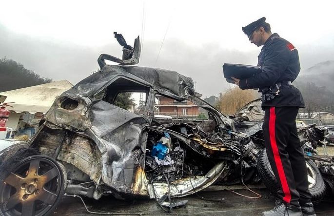 Aksident tragjik në Itali  vetura përplaset me kamionin e plehrave  dyshohet se vdiq një 33 vjeçar shqiptar