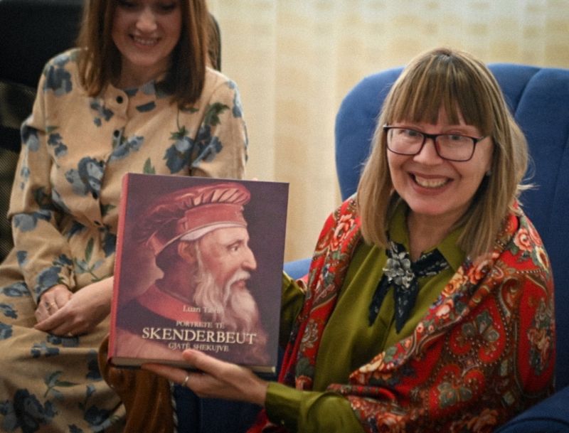 Katër vjet luftë me Rusinë  refugjatët ukrainas në Kosovë e mësojnë shqipen