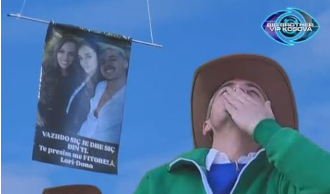 Londrimi tejet i lumtur pas dronit nga motra dhe kushërira  Të presim me fitore 