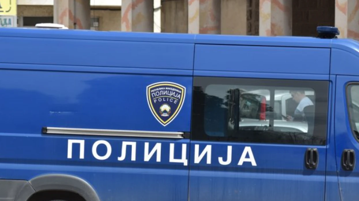 Ndalohet një shtetas serb në Maqedoni  po kontrabandonte imigrantë