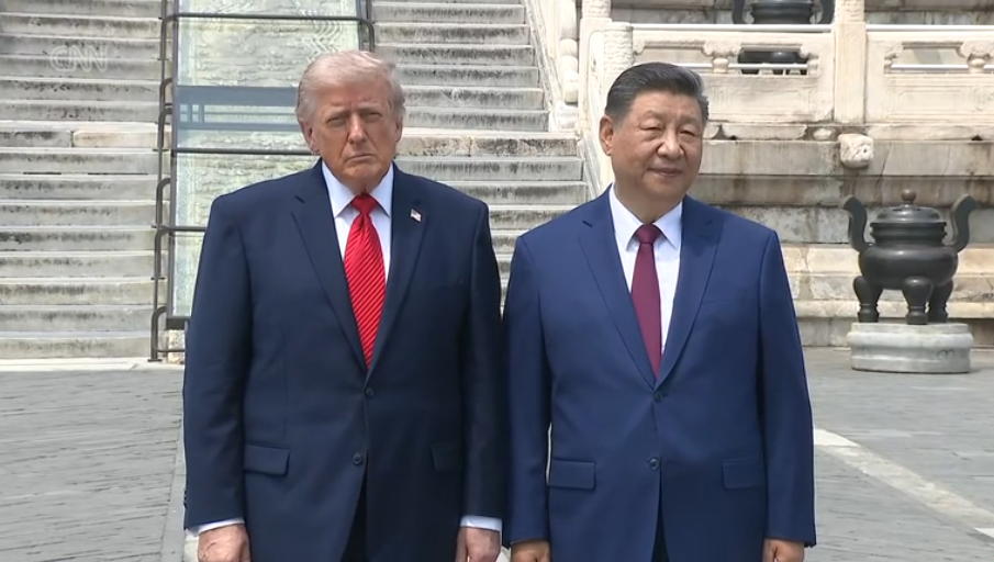 Trump nuk iu përgjigj pyetjeve të gazetarëve për Tajvanin gjatë paraqitjes për foto me Xi Jinpingun 025 1