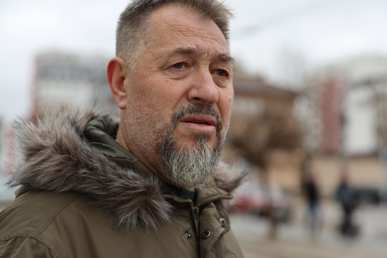 Qytetarët në Skenderaj organizohen për ta përkrahur Sami Lushtakun që po intervistohet në Polici 777 6 1536x1024 1