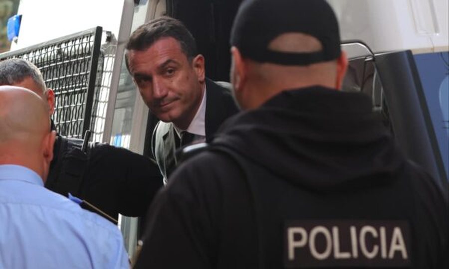 900 0 1777296881xerion Veliaj Gjykata Kushtetuese Pranga Policia 6 600x360 602