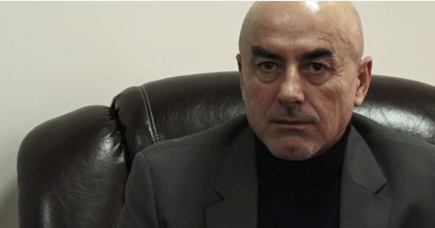 Nuredin Lushtaku: S’besoj që Samia e ka prek me dorë Hysni Mehanin, nëse don ai kur t’i teket e nxen e rreh shuplaka Nuredin Lushtaku